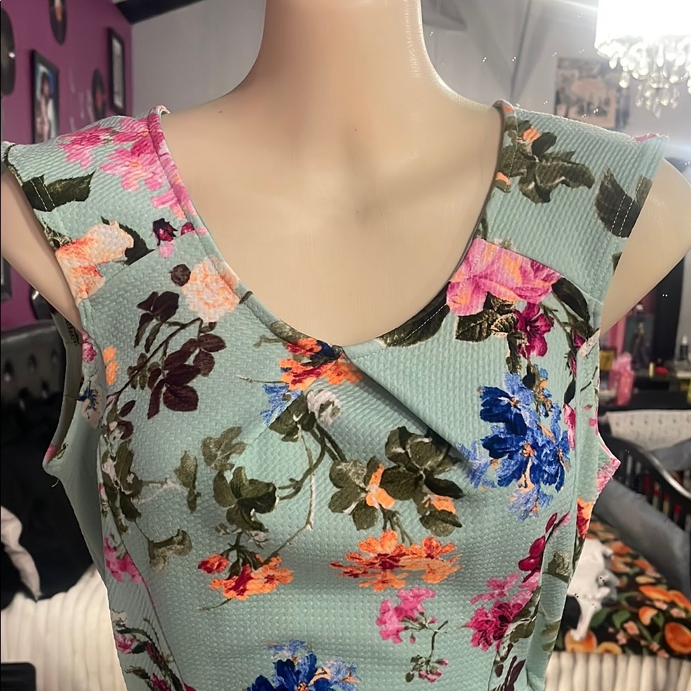 Floral Sleeveless Dress